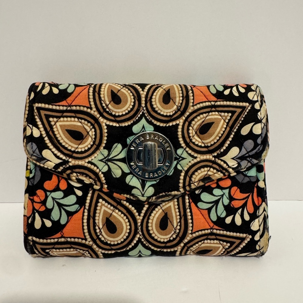 Vera Bradley Sierra Stream Paisley Turn Lock Wallet missing Wristlet